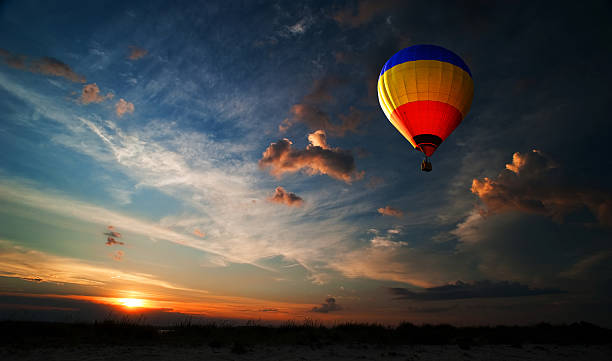 istock Romance of the flight 135373132