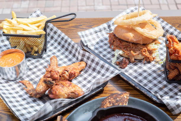 istock American diner food 1353786210