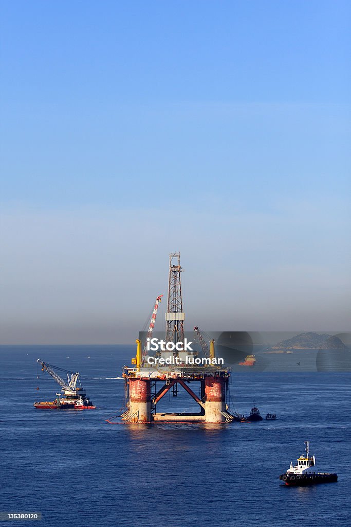Plataformas de plataforma de petróleo - Foto de stock de Agua libre de derechos