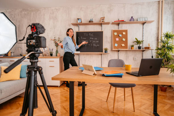 istock Female teacher giving English language lesson online 1353809731