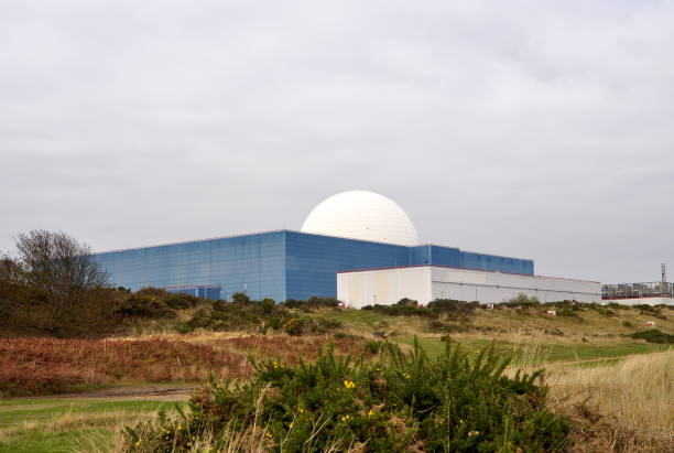 cupola orizzontale - sizewell b nuclear power station foto e immagini stock