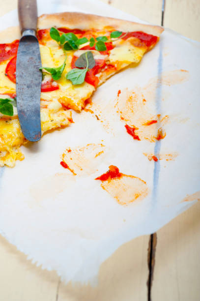 istock Italian pizza Margherita 1353874131