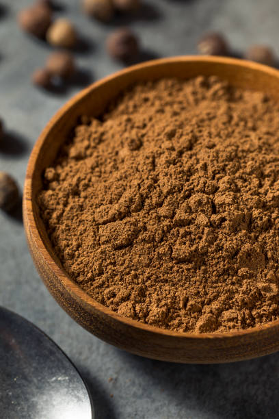 istock Organic Dry Ground Allspice 1353897524