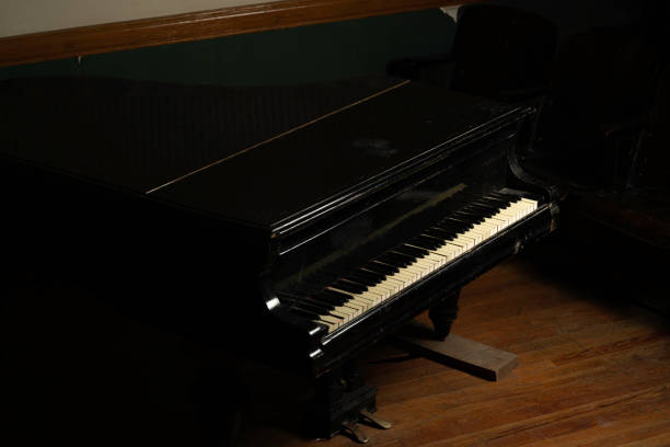 istock Top view of old grand piano. 1353915563