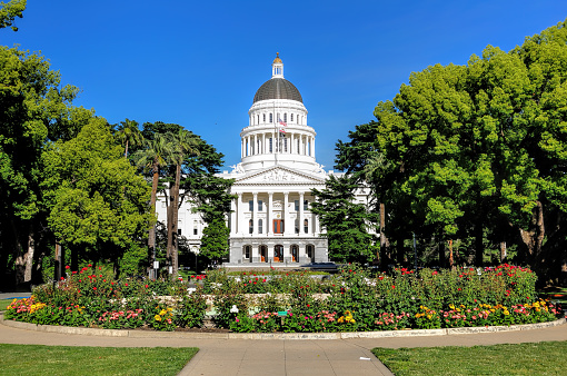 The California State Capitol Building from the Capitol Mall roundabout.
