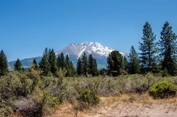 A beautiful summer view of Mount Shasta in the town of Weed, California.