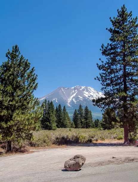 A beautiful summer view of Mount Shasta in the town of Weed, California.