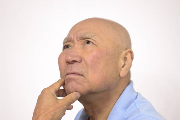 istock Face of Japanese senior thinking 1353989389