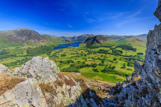 istock Low Fell overlooking Crummock Water, The Lake District, England 1353996040