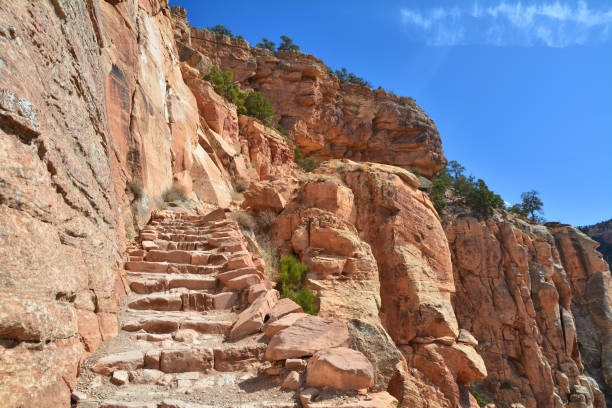 sentiero del kaibab sud del grand canyon - south rim foto e immagini stock