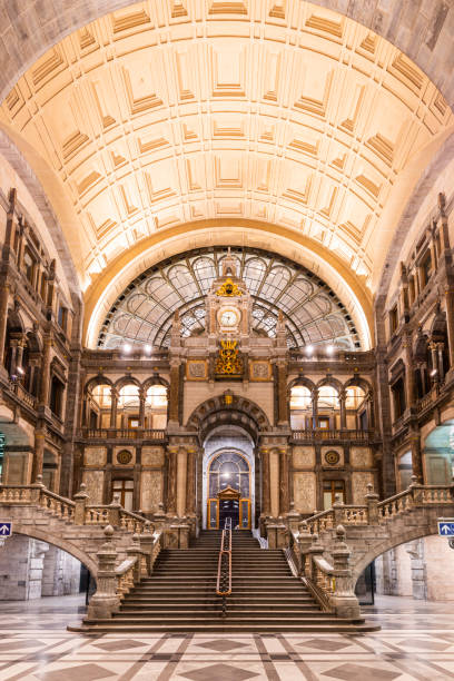 istock Hall of the Central Station in Antwerp. 1354073653