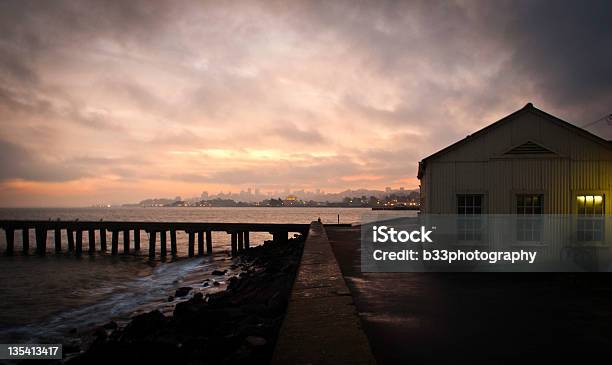 Photo libre de droit de Lever De Soleil Sur San Francisco banque d'images et plus d'images libres de droit de Baie - Eau - Baie - Eau, Californie, Horizontal