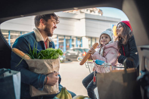 istock Family Finished With Doing Their Grocery Shopping 1354182080