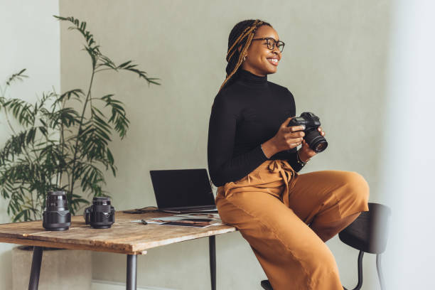 istock Happiness is being a photographer 1354218151