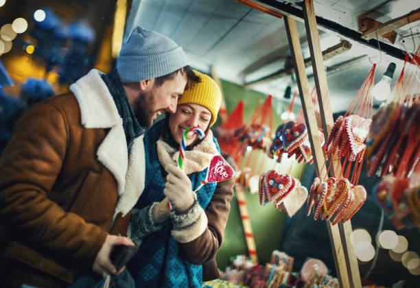 istock Christmas market shopping at night. 1354218292