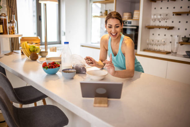 istock Online lesson about healthy eating 1354231275