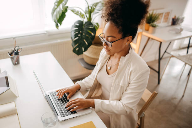 istock Focused on success and growth 1354239226