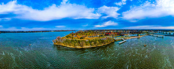 istock Voyageur Park Island 1354245673
