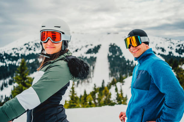 istock Couple on winter holiday 1354262569