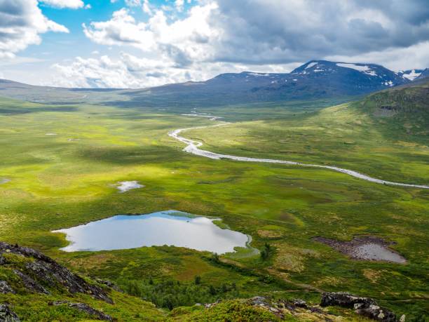 istock Valley Leirungsdalenfrom mountain Knutshoe in Norway 1354264472