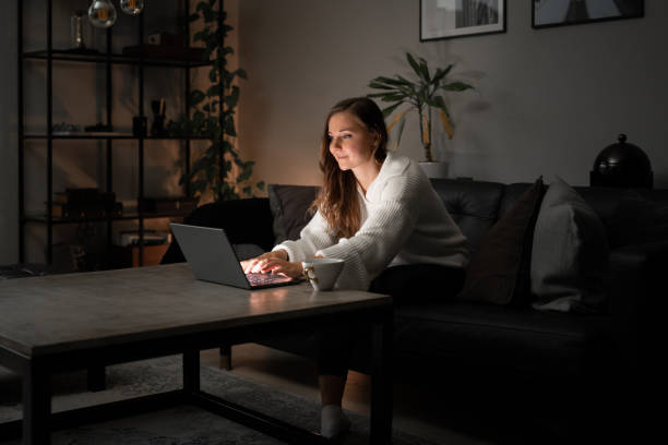 istock Browsing for a new TV show to stream 1354285322