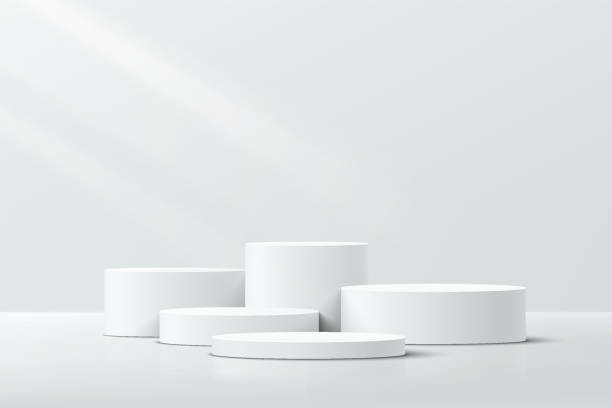 белый реалистичный 3d цилиндр ступени пьедестала подиума с тенью и освещением. векторная абстрактная комната студии с геометрическим дизай - pedestal stock illustrations