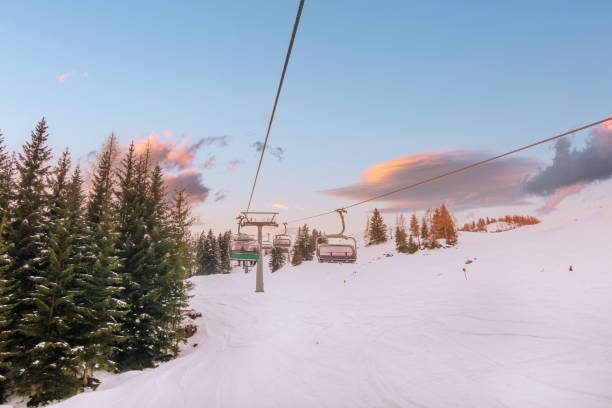 istock Ski slope in Saalbach Hinterglemm, Austria 1354392524