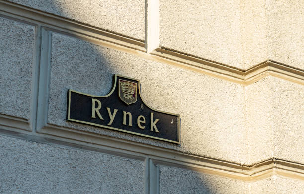 istock Kielce Street Sign - Rynek 1354406113