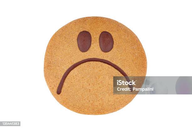 Foto de Gingerbread Smiley e mais fotos de stock de Biscoito - Biscoito, Tristeza, Emoticon