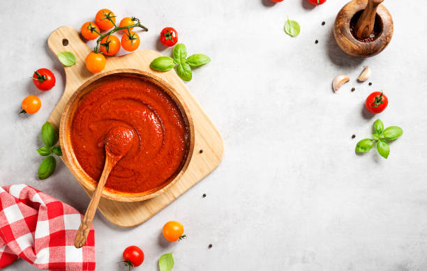istock Italian tomato sauce 1354574017