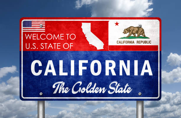 istock Welcome to California state road sign 1354610221