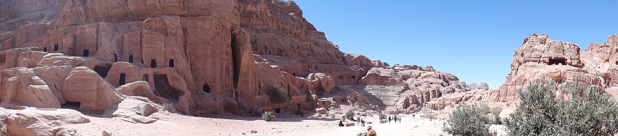 Panoramic view of Petra with its amphitheater