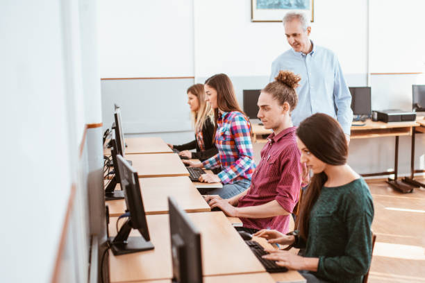 330+ Computer Lab Test Stock Photos, Pictures & Royalty-Free Images ...