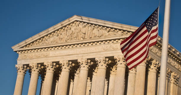 istock US Supreme Court - Executive Privilege 1354773948