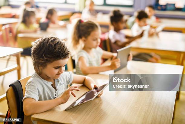 Elearning School Elearning At Elementary School Stock Photo - Download Image Now - Back ...