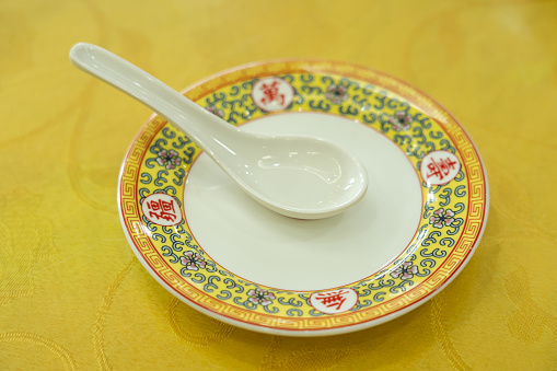 Chinese Qing Dynasty Royal Style Porcelain Tableware