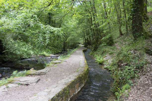 istock The way to Rocamadour. 1354880057