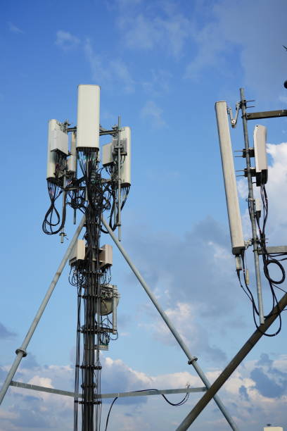istock 5g cellular telecommunication towers 1354899899
