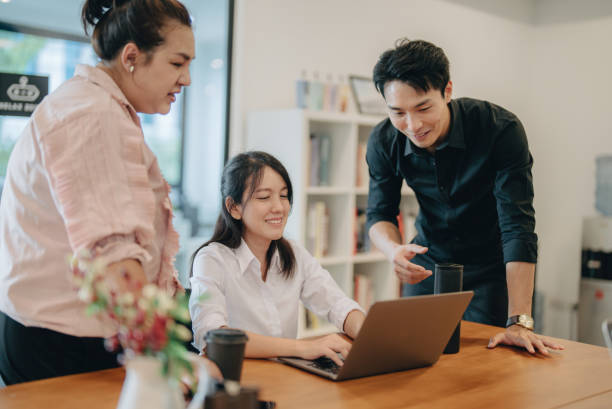 istock Diversity business colleagues having discussion. 1354923361
