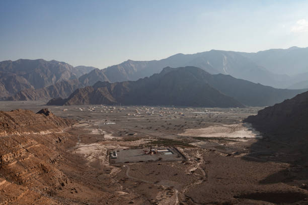 istock baith al khufl village, oman 1354929452