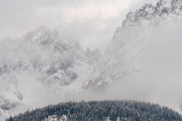 istock Wilder Kaiser in winter 1354959148