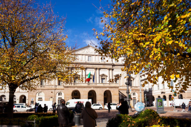 el teatro alla scala opera hous, milán - milan italy stage theater opera house built structure fotografías e imágenes de stock