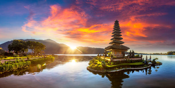 istock Pura Ulun Danu Beratan Bedugul temple 1355012871