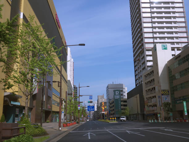istock Kitakyushu town in early morning 1355033822