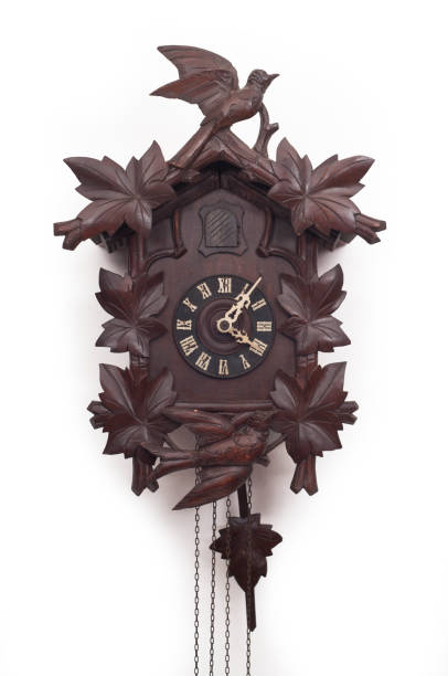 horloge coucou antique - cuckoo clock clock german culture antique photos et images de collection