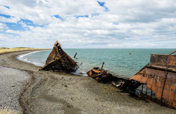 istock Ship wreck from 19th century in Chile 1355042521