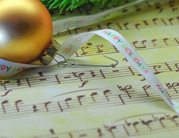 istock Happy Holiday to you 1355148880