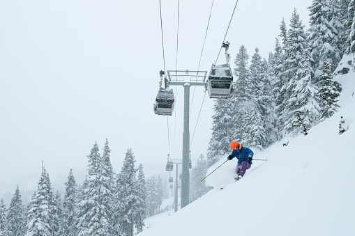 Powder skiing at Whistler Blackcomb Ski Resort. Skiing and ski vacations. Top ski resorts in the world.