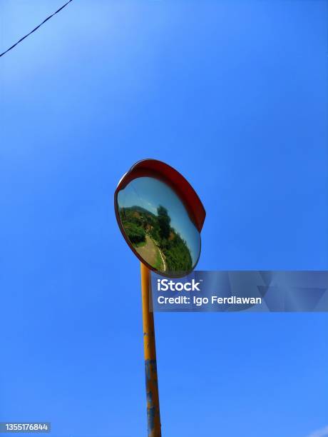 Sticker Cembung Kaca Cembung Foto Stok - Unduh Gambar Sekarang - Cembung, Fotografi ...