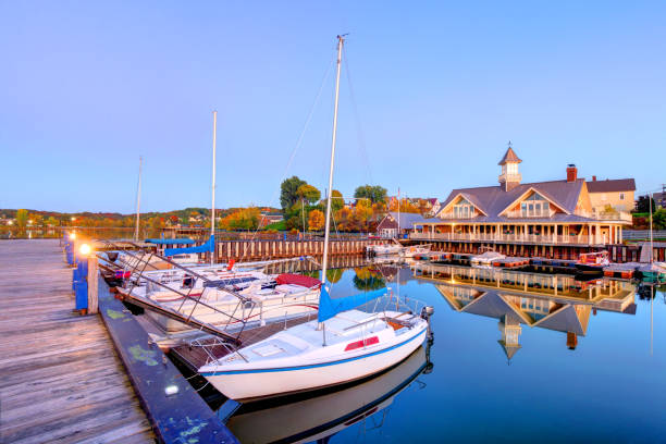 istock Newport, Vermont 1355195012